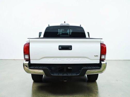 White 2023 Toyota Tacoma SR5