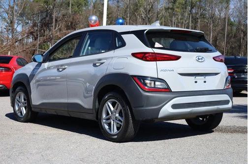 2023 Hyundai KONA SE