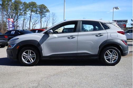 2023 Hyundai KONA SE