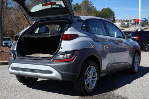 2023 Hyundai KONA SE