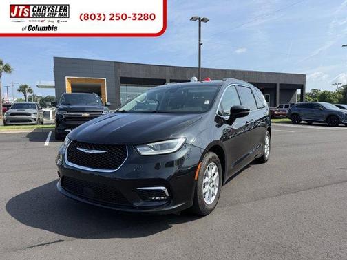2022 Chrysler Pacifica Touring-L