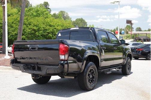 Black 2022 Toyota Tacoma SR5