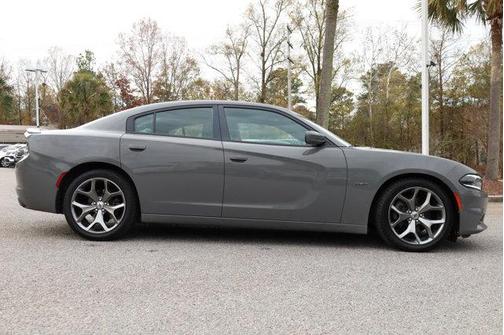 2017 Dodge Charger R/T