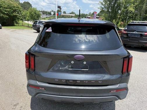 2021 Kia Sorento LX
