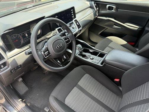 2021 Kia Sorento LX