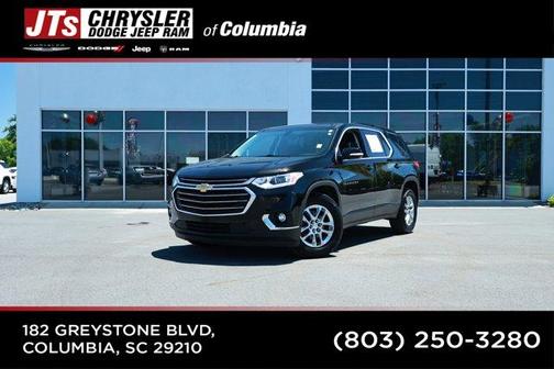 Mosaic Black Metallic 2019 Chevrolet Traverse LT Cloth