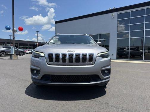 2019 Jeep Cherokee Latitude