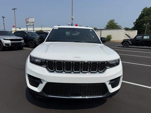2025 Jeep Grand Cherokee Laredo X