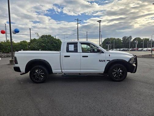 2017 RAM 1500 Tradesman/Express