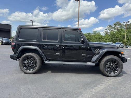 2023 Jeep Wrangler Sahara