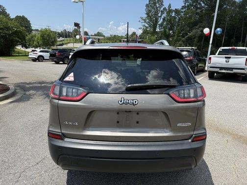 2019 Jeep Cherokee Latitude Plus