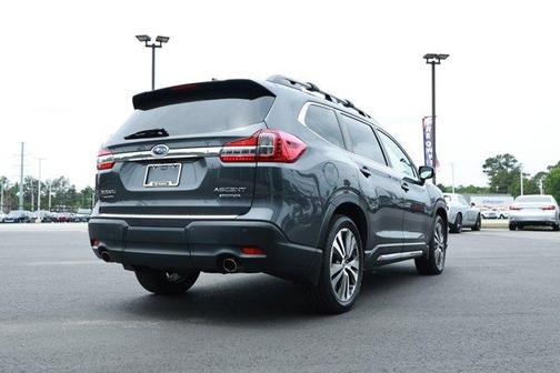 Magnetite Gray Metallic 2020 Subaru Ascent Limited 8-Passenger