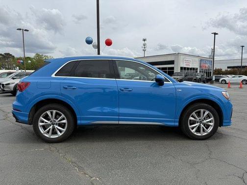 2022 Audi Q3 45 S line Premium