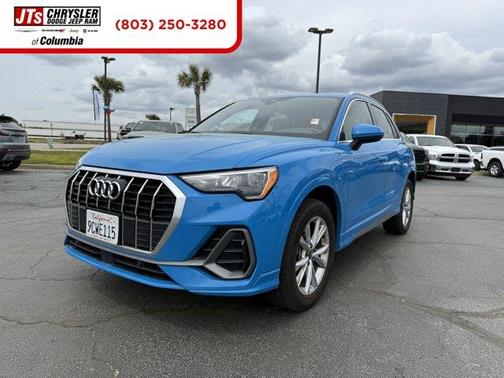2022 Audi Q3 45 S line Premium