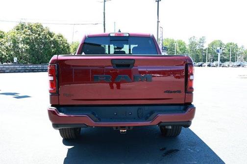 Delmonico Red Pearlcoat 2025 RAM 1500 Tradesman