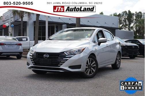 Brilliant Silver Metallic 2024 Nissan Versa 1.6 SV