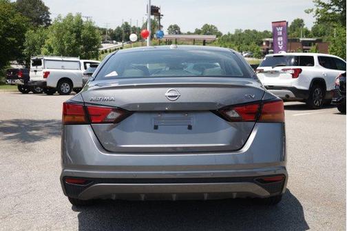 Gun Metallic 2024 Nissan Altima 2.5 SV