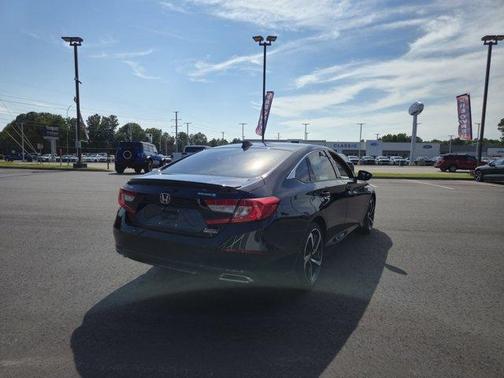 2022 Honda Accord Sport SE