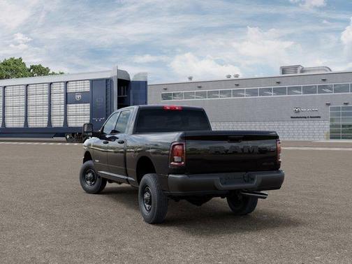 Diamond Black 2026 RAM 2500 Tradesman