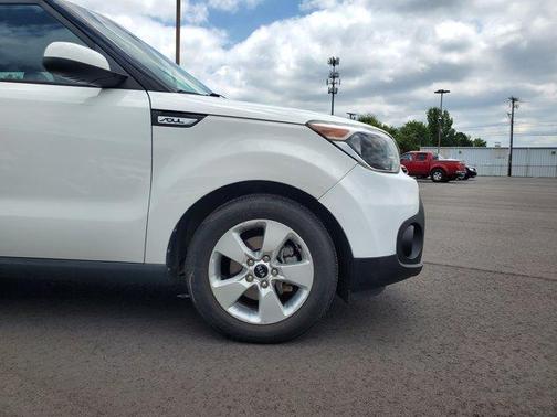 2017 Kia Soul Base