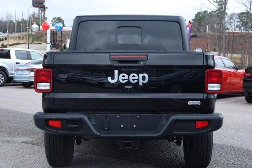 2023 Jeep Gladiator Overland