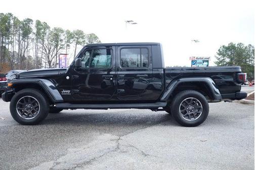 2023 Jeep Gladiator Overland