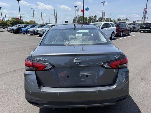 2023 Nissan Versa 1.6 SV