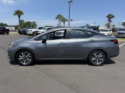 2023 Nissan Versa 1.6 SV