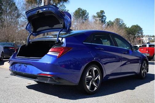 2023 Hyundai ELANTRA HEV Limited