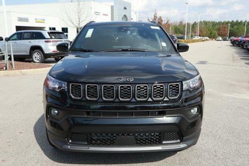 Diamond Black 2026 Jeep Compass Latitude