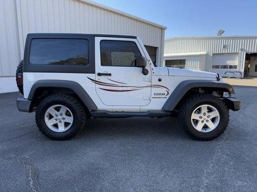 2017 Jeep Wrangler Sport