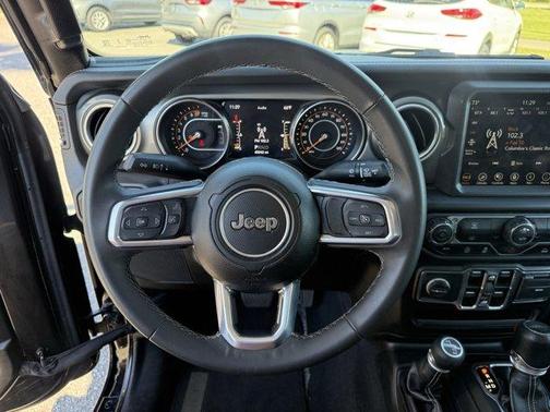 2023 Jeep Gladiator Overland