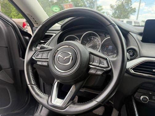 2022 Mazda CX-9 Sport