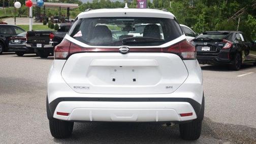 Fresh Powder 2023 Nissan Kicks SR