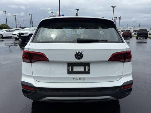 2024 Volkswagen Taos 1.5T S