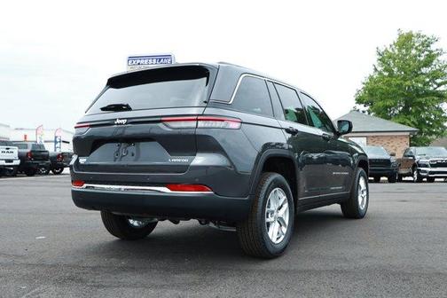 Metallic 2026 Jeep Grand Cherokee Laredo X