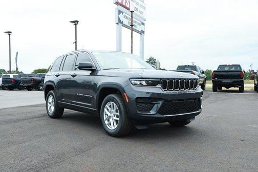 Metallic 2026 Jeep Grand Cherokee Laredo X