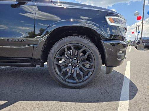 2025 RAM 1500 Limited