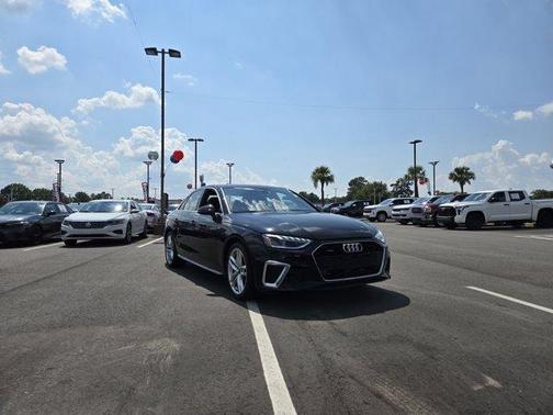 2023 Audi A4 45 S line Premium Plus