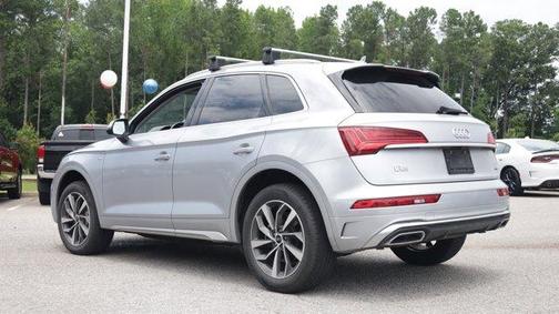 Florett Silver Metallic 2024 Audi Q5 45 S line quattro Premium