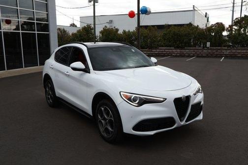 2022 Alfa Romeo Stelvio Sprint