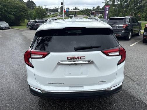 2022 GMC Terrain SLT