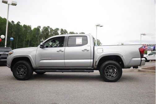 Silver 2018 Toyota Tacoma SR5