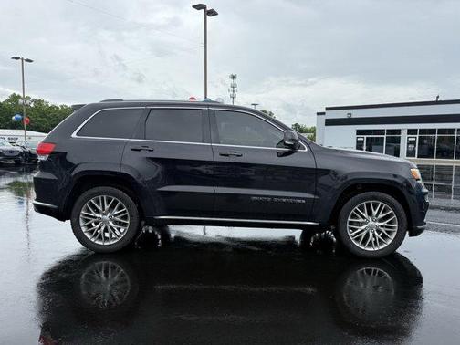 2018 Jeep Grand Cherokee Summit