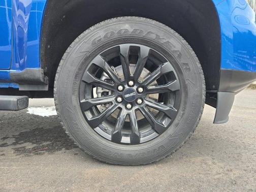 2021 GMC Canyon Elevation Standard