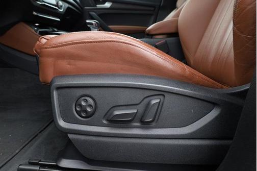 2024 Audi Q5 45 S line quattro Premium