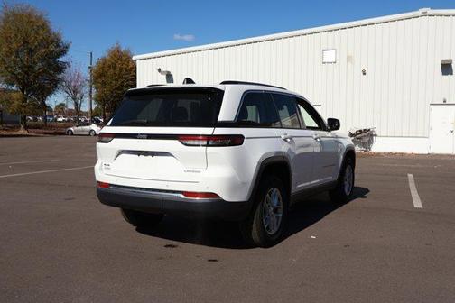 2023 Jeep Grand Cherokee Laredo X