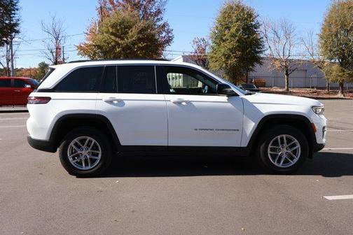 2023 Jeep Grand Cherokee Laredo X