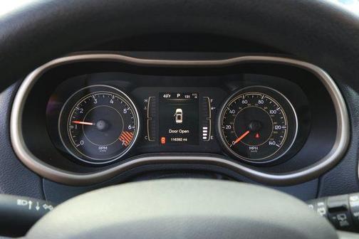 2015 Jeep Cherokee Sport