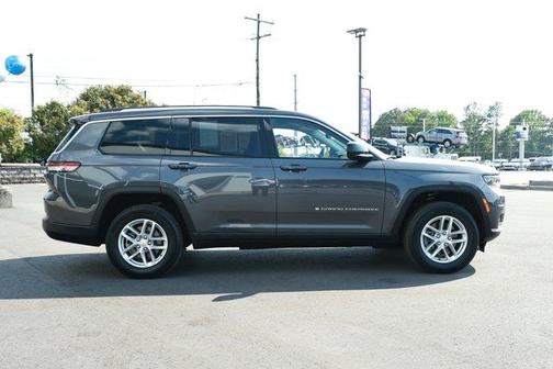 Metallic 2023 Jeep Grand Cherokee L Laredo